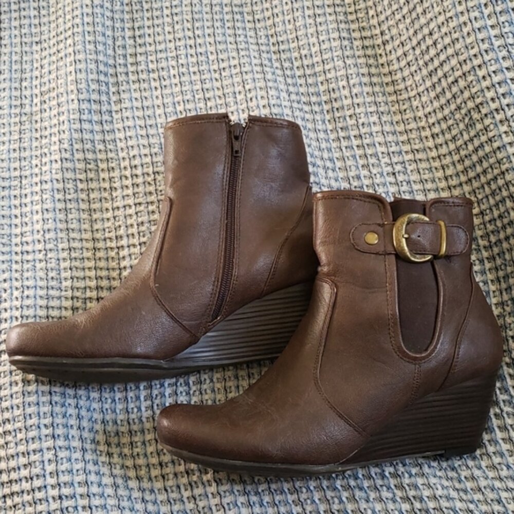 Bare Traps faux leather booties
